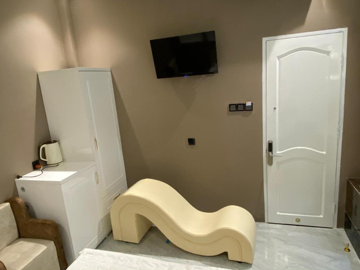 Phuoc Hung 1 Hotel Vĩnh Long Eksteriør bilde