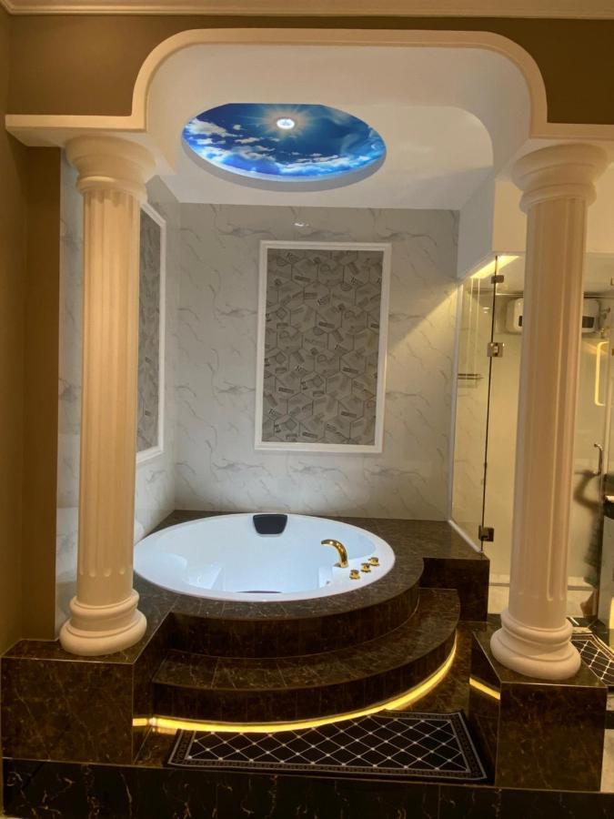 Phuoc Hung 1 Hotel Vĩnh Long Eksteriør bilde