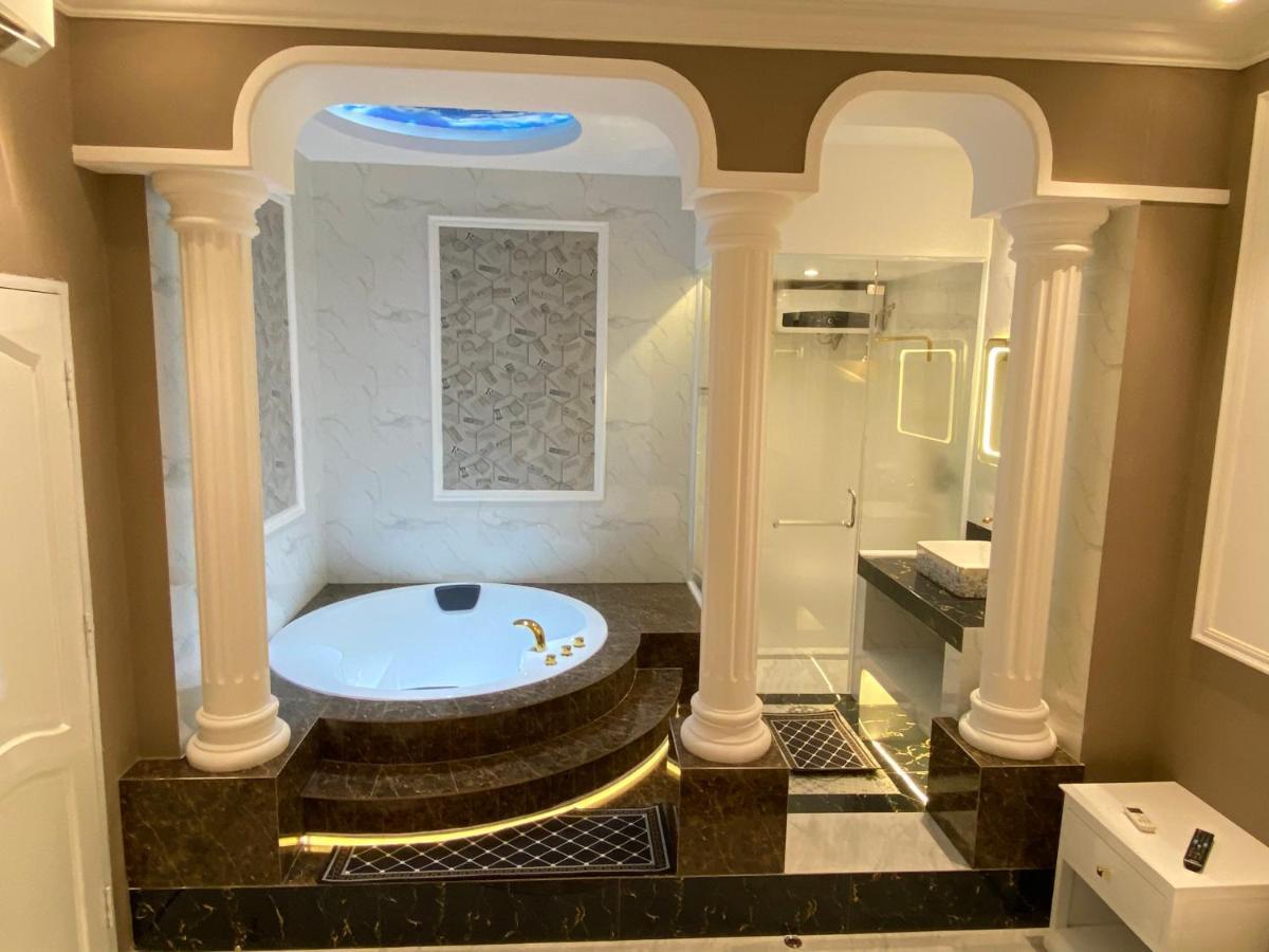 Phuoc Hung 1 Hotel Vĩnh Long Eksteriør bilde