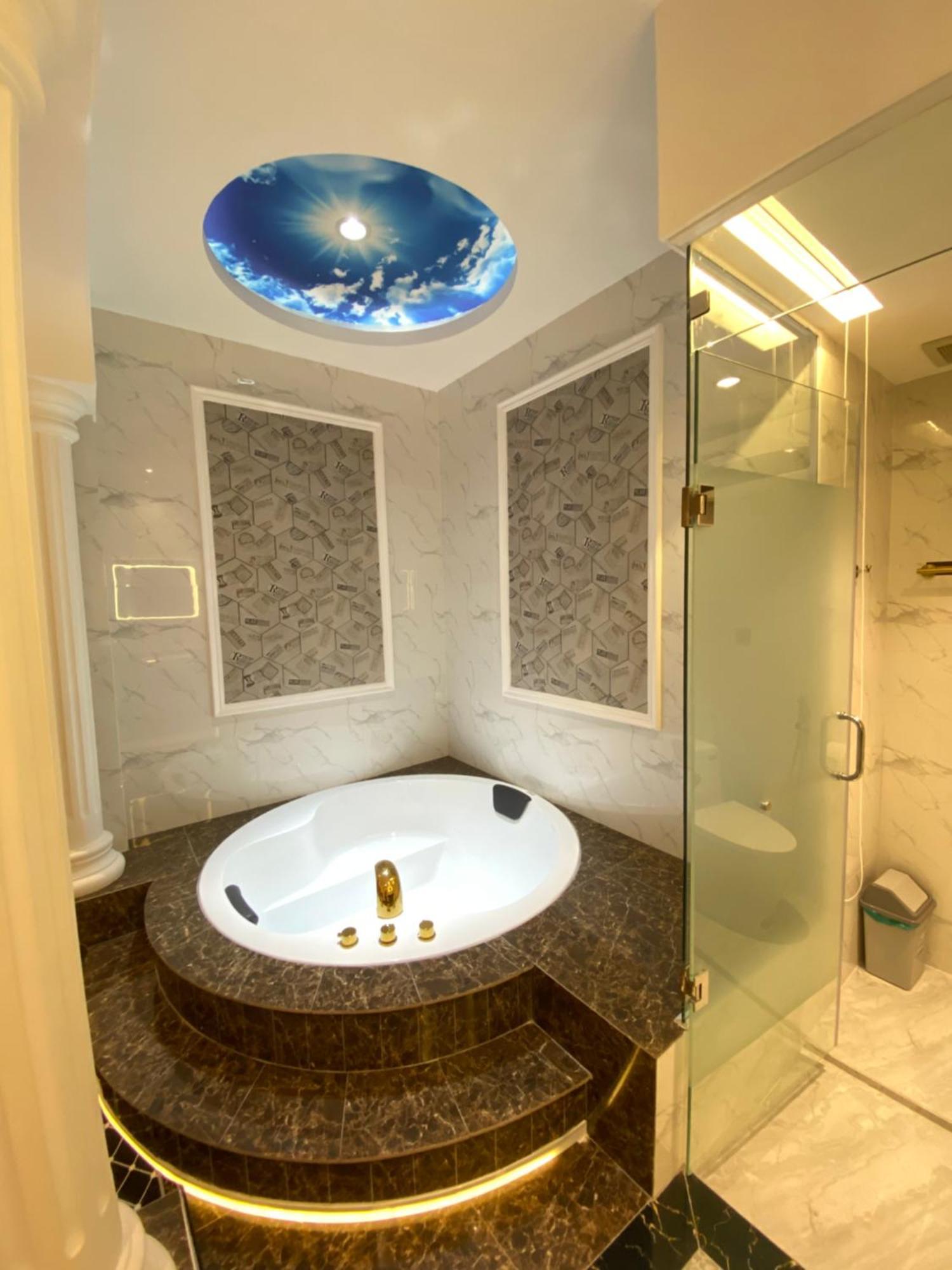 Phuoc Hung 1 Hotel Vĩnh Long Eksteriør bilde